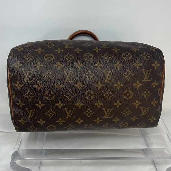 Louis Vuitton 30 Speedy Satchel - Picture 5 of 14